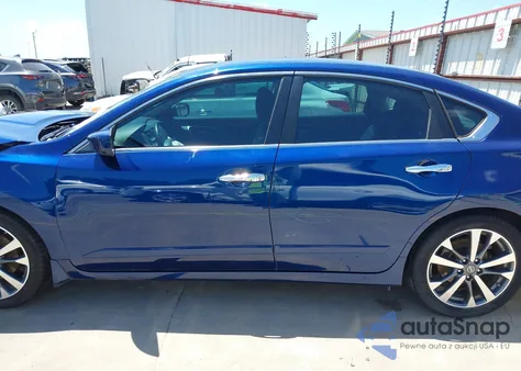 2016 Nissan Altima 2.5 Sr из США, поврежденный, VIN 1N4AL3AP5GC155652